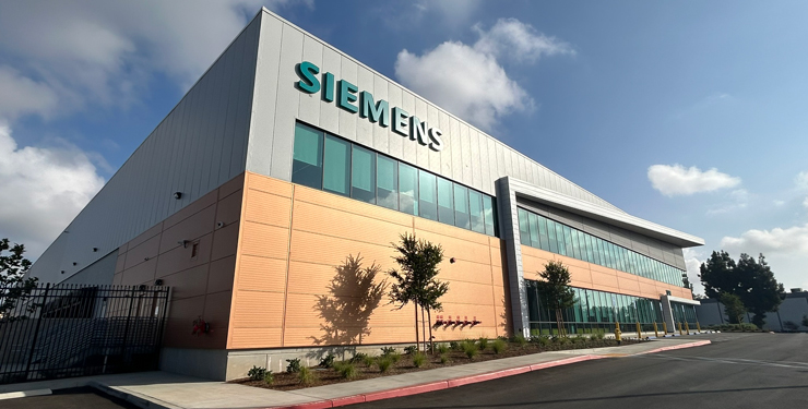 An exterior view of SIEMENS' Pomona, CA, manufacturing facility